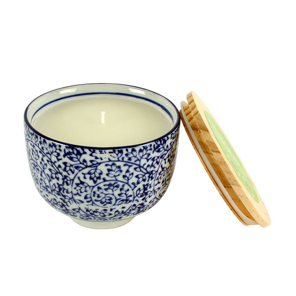 Sandalwood Citronella Candle in Cermic Pot w/ Lid