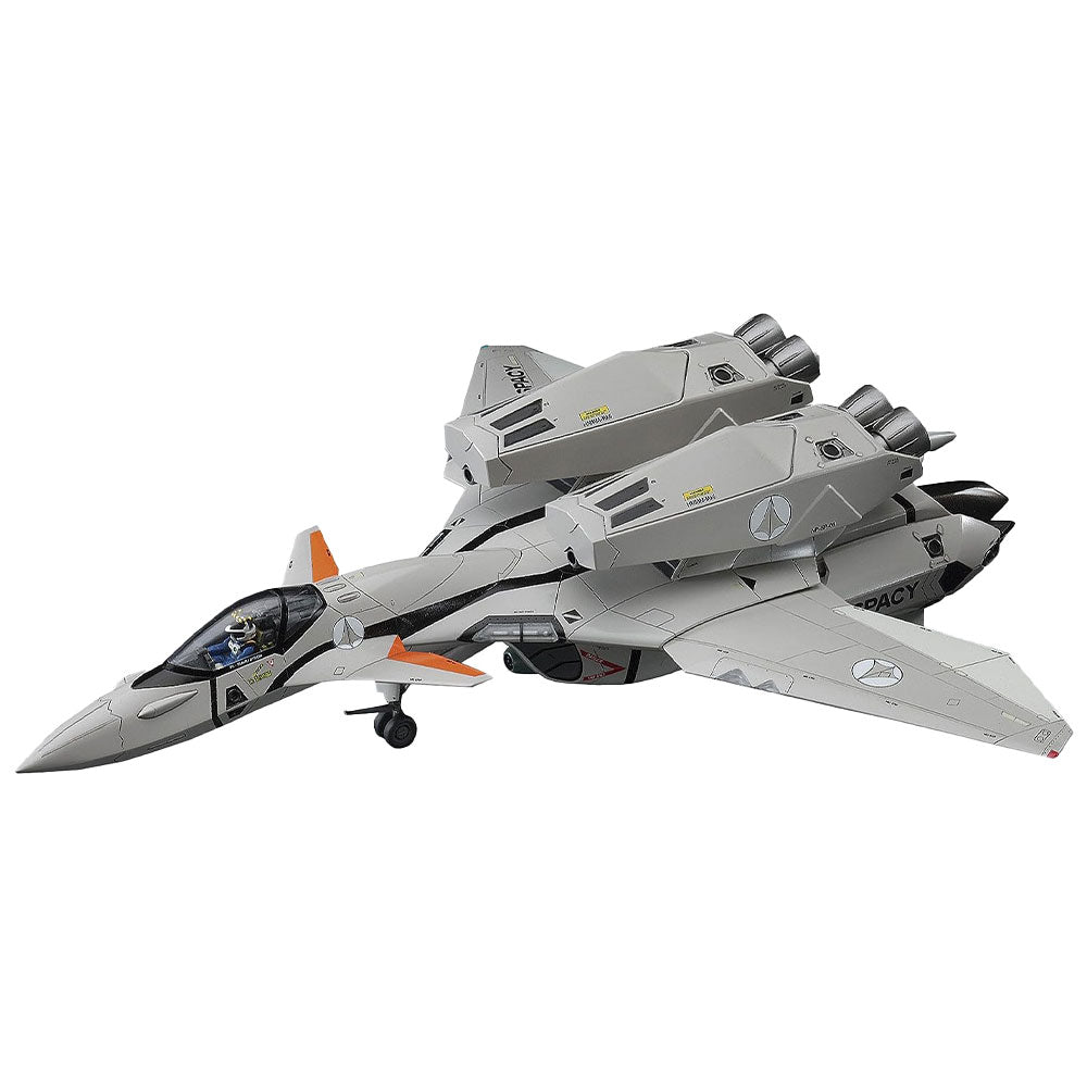 Hasegawa Macross Plus VF-11B Gundam Model